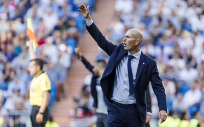 九体育快讯-乌兹别克斯坦队更衣室演讲看哭球迷